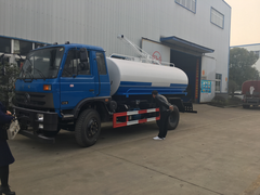 东风145吸粪车