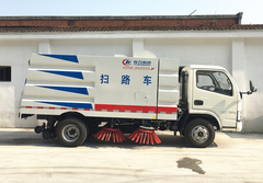 东风5方扫路车