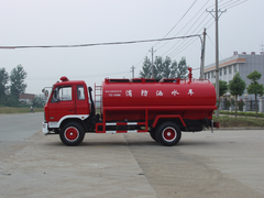 东风8吨消防洒水车