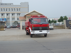 东风8吨消防洒水车