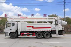 东风D17后‬双桥高空抑尘车