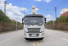 东风D17后‬双桥高空抑尘车