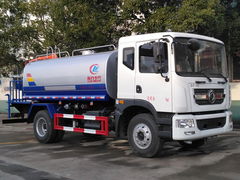东风D9-40米雾炮车