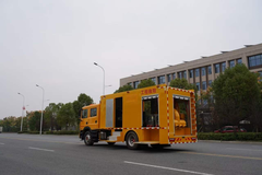 东风D9双排抢险排水救险车