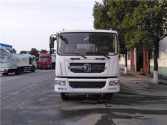 东风D9新款多功能抑尘车