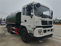 东风六驱12吨洒水车