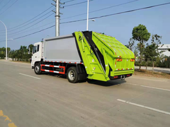 东风后压缩垃圾转运车-压缩垃圾车