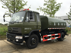 东风四驱越野洒水车