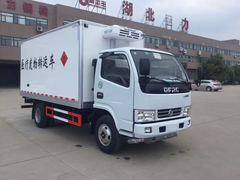 东风多利卡3.9米医疗废物转运车