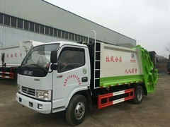 东风多利卡6方压缩垃圾车
