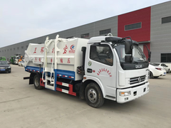 东风多利卡8方侧装压缩式垃圾车