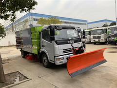 东风多利卡8方扫路车
