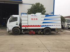 东风多利卡8方洗扫车