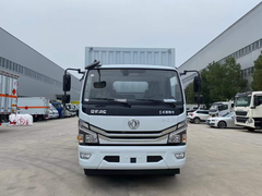 东风多利卡D7易燃固体厢式运输车