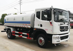 东风多利卡D9绿化洒水车