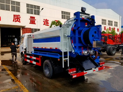 东风多利卡新款8方清洗吸污车
