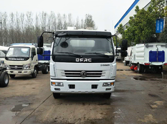 东风大多利卡8方扫路车