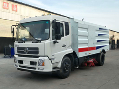东风天锦12方扫路车