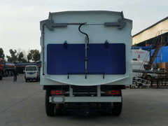 东风天锦12方扫路车