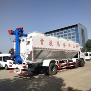 东风天锦小三轴30方散装饲料运输车