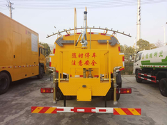 东风天锦高压清洗吸污车