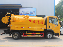 东风御虎8方清洗吸污车