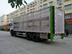 东风禽畜运输车