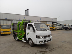 东风途逸不超重的蓝牌侧装压缩垃圾车
