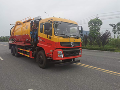 东风随专D913后双桥国六23方清洗吸污车