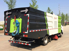 五十铃8方洗扫车