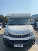 依维柯T型房车