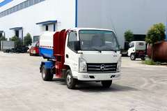 凯马3方挂桶式垃圾车
