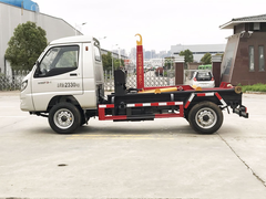 吉利商用车—赛菱车厢可卸式垃圾车