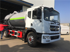 国六12方东风多利卡D9吸污车