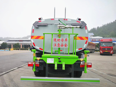 国六东风D9-15方洒水车
