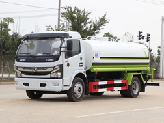国六东风大多利卡9吨洒水车