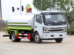 国六东风大多利卡9吨洒水车