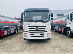 国六东风锦程10吨油罐车