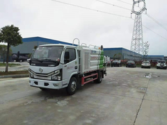 国六小多利卡5吨多功能抑尘车
