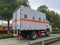 国六江铃顺达窄体易燃气体厢式运输车