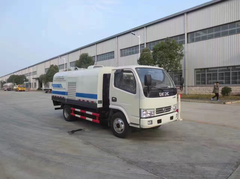 城市护栏清洗车