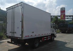 大运冷藏车