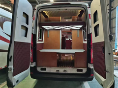 大通v90加长轴超高顶房车