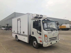 新款5.2米大运冷藏车