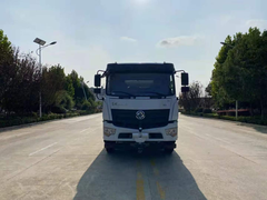 新款国六东风专底D3后双桥23立方米洒水车