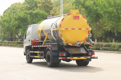 江铃顺达国六吸污车