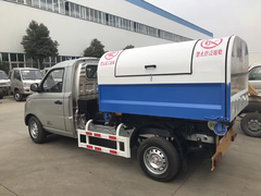 福田伽途小勾臂垃圾转运车