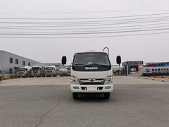 福田小卡3蓝牌4.5方压缩式垃圾车
