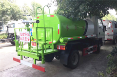 福田小卡之星3方洒水车