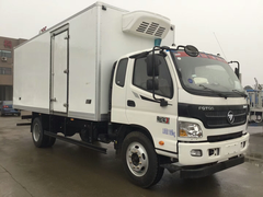 福田欧马可排半6米冷藏车